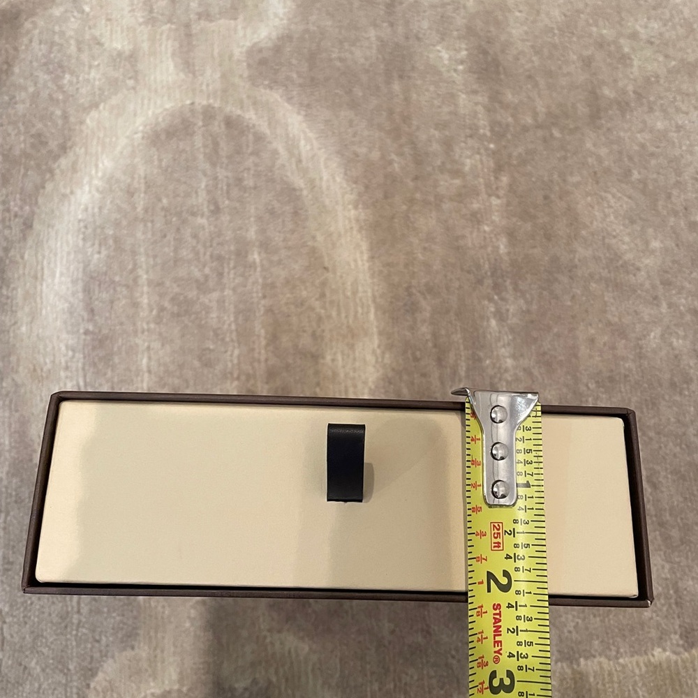 Louis Vuitton Box - Picture 10 of 10